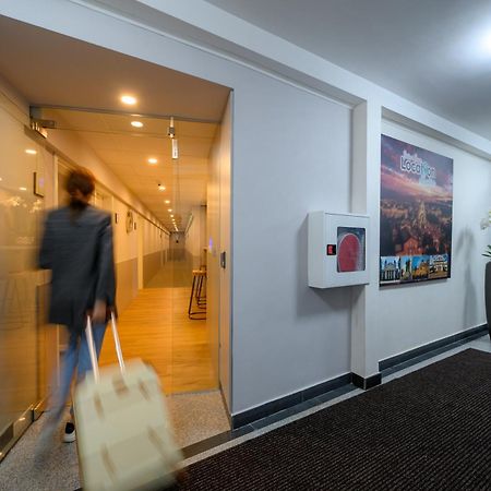 Location Hotel Sofia Ngoại thất bức ảnh